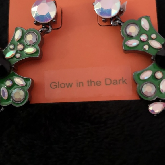 Brand New Betsy Johnson Cross Earrings w/ Iridescent "Stones" & Gem Heart Glows - Picture 4 of 8